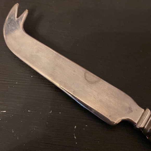 Vintage Epicureanism Vineyard Cheese Knife - Picture 5 of 7